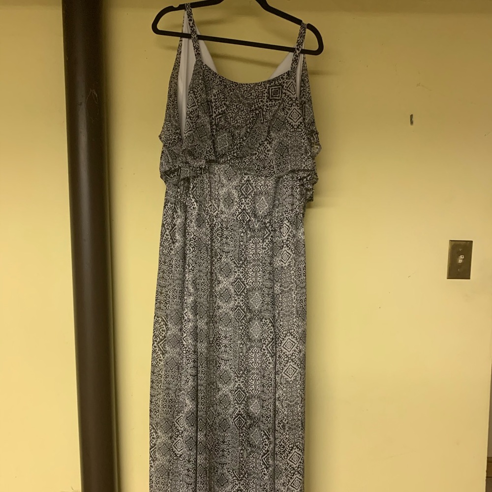 Patterned black and white maxi dress